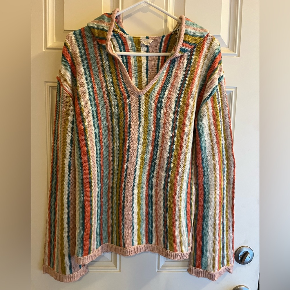 Women’s Hem & Thread Colorful Striped Knit Sweater.  Size Medium.